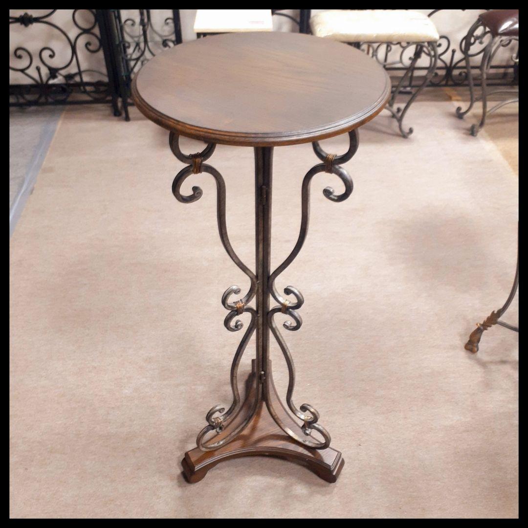 輸入家具　ロートアイアン仕様　アンティーク　サイドテーブル　シャビー加工　天然木