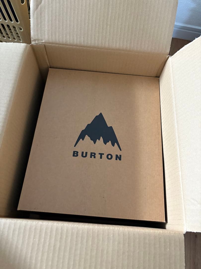 Burton Escapade Wms Mサイズ ホワイト/ゴールド