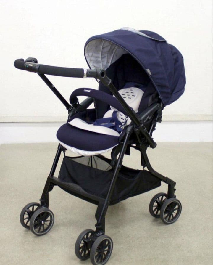 よ*し様 美品✨️Combiスゴカル4キャスエッグショックhh