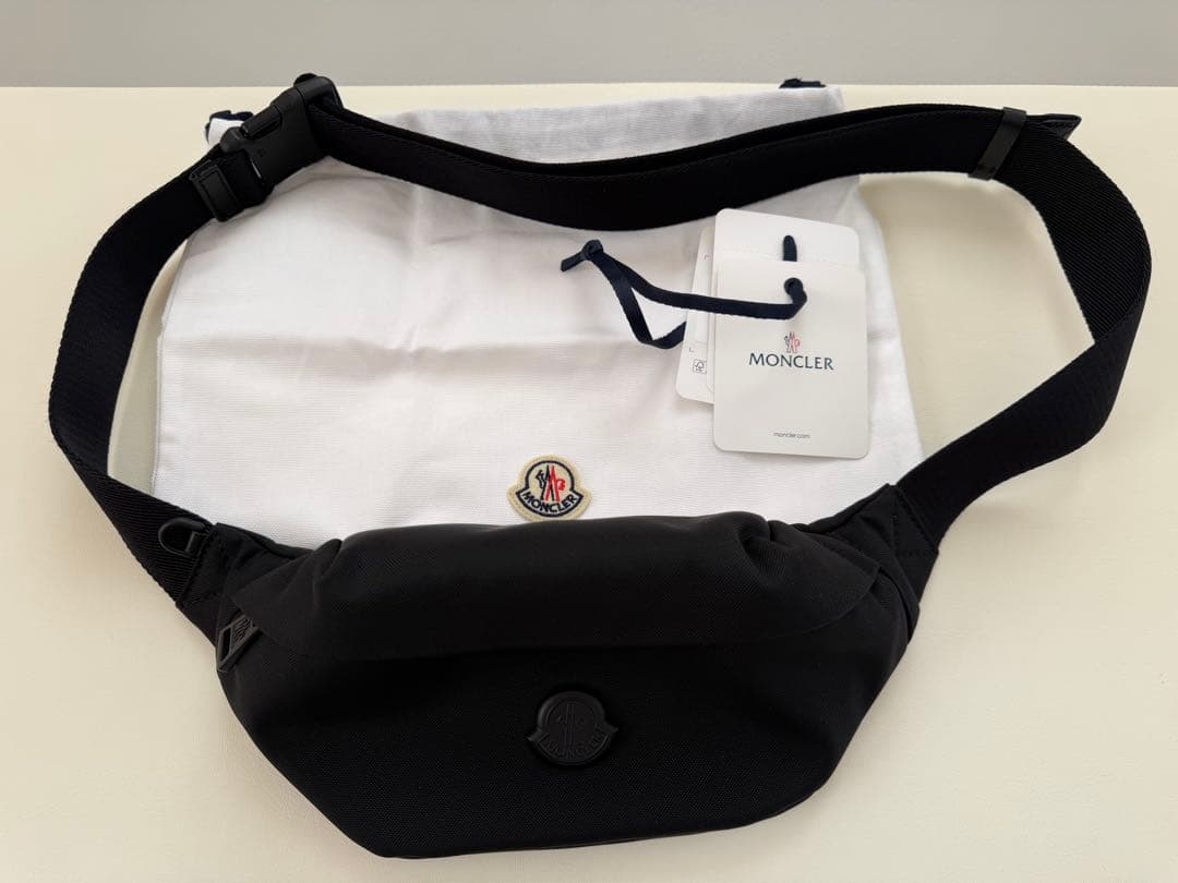 モンクレール MONCLER ボディバッグ DURANCE ショルダーバッグ