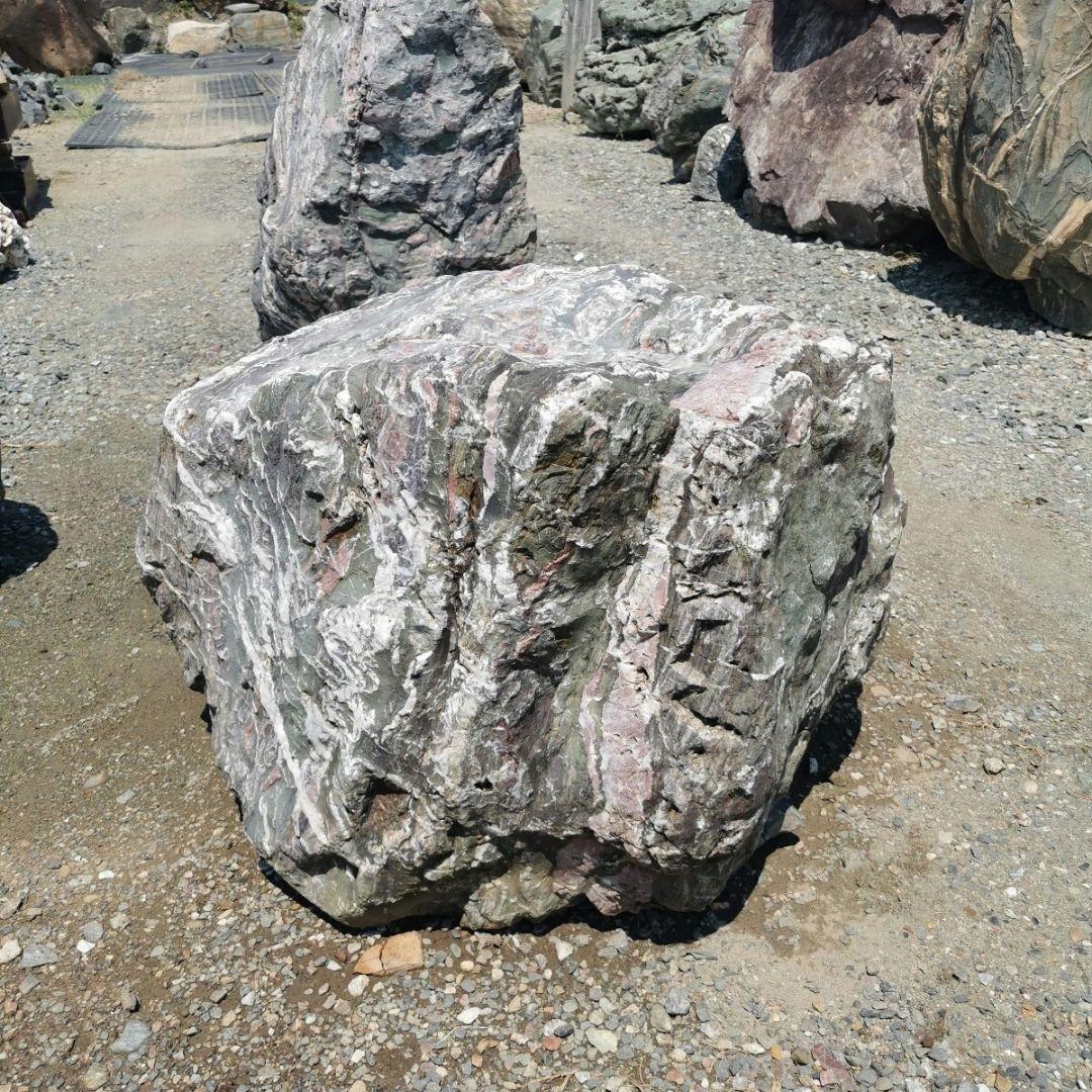 北海道産　三石　499キロ　庭石　鑑賞石 石　庭　坪庭　ガーデニング