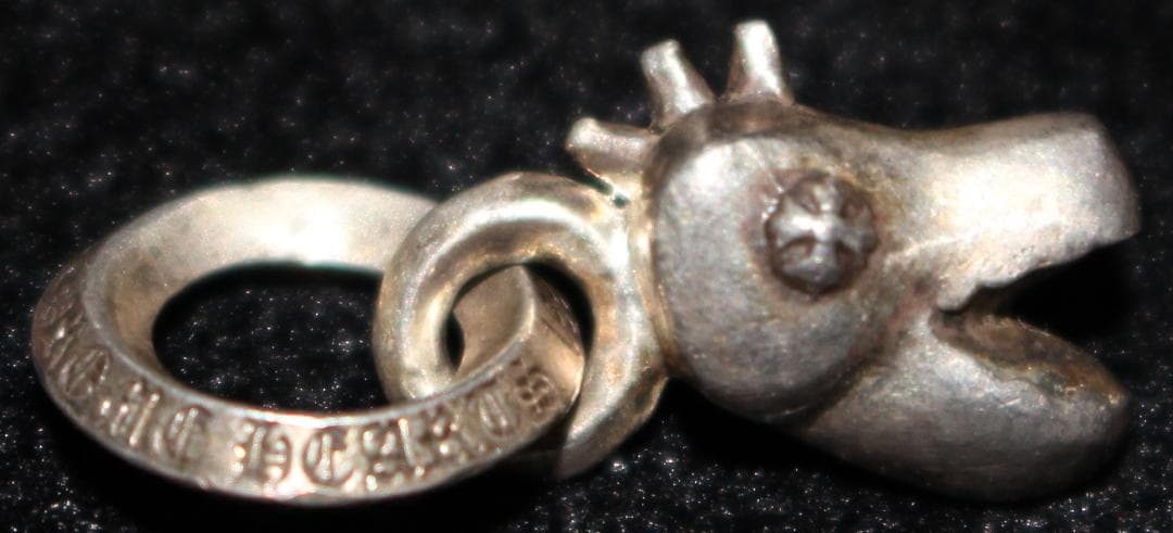 クロムハーツ　ディノヘッド　チャーム