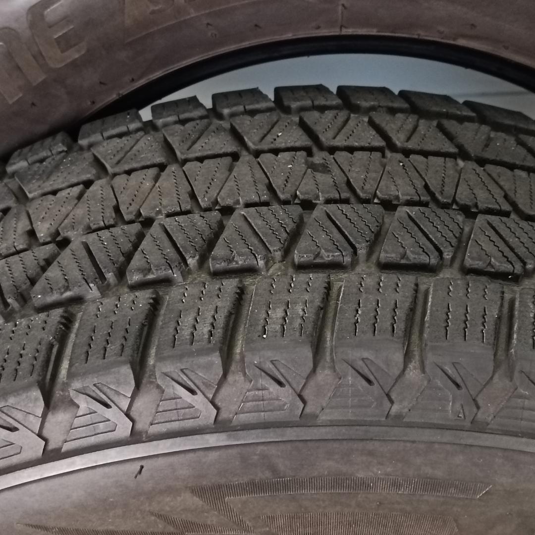 2021年製 4本組 ブリジストンブリザック DM-V3 265/60R18