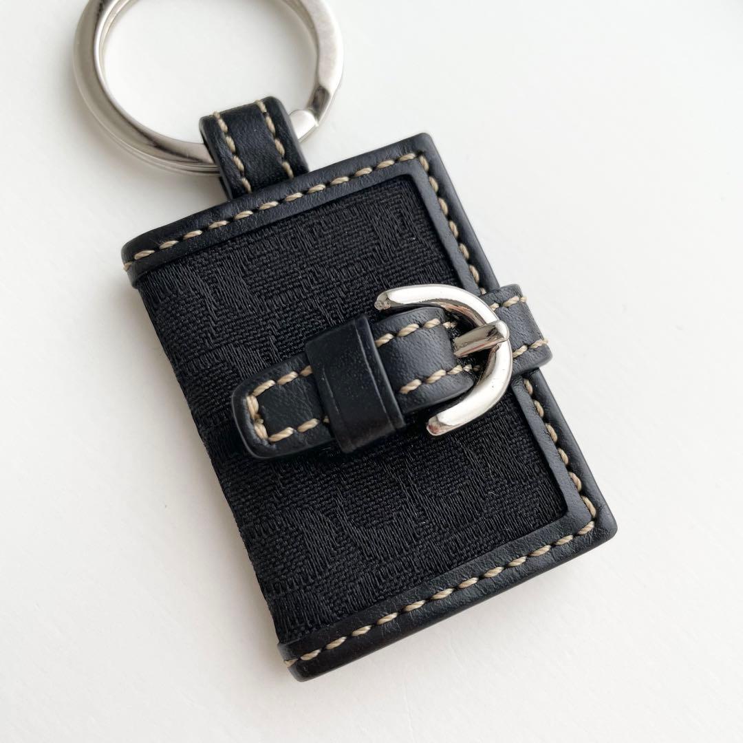 コーチ COACH バッグチャーム ピクチャーフレーム ソーホー 新品保管