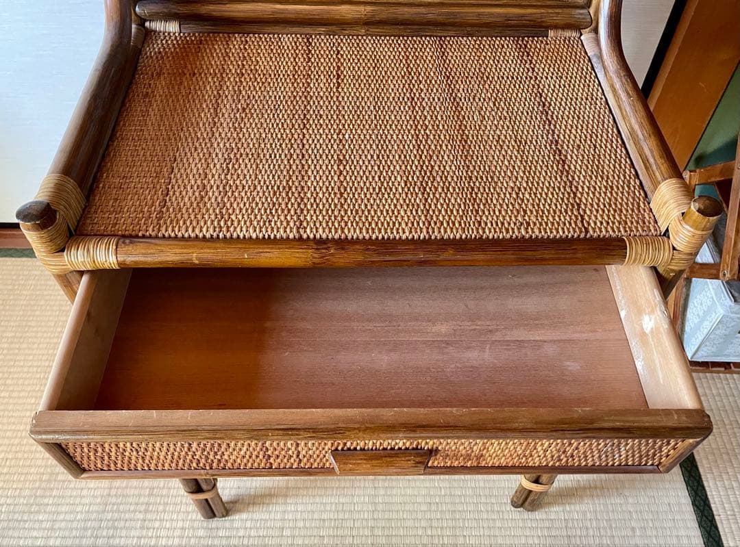 ラタン　鏡台　籐家具　レトロ　アンティーク
