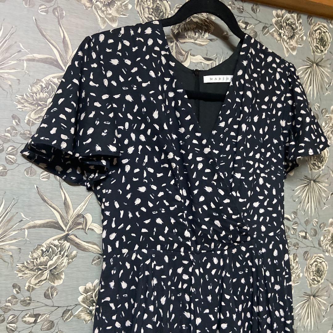 訳ありネイビー 花柄 ロングワンピース フリル袖