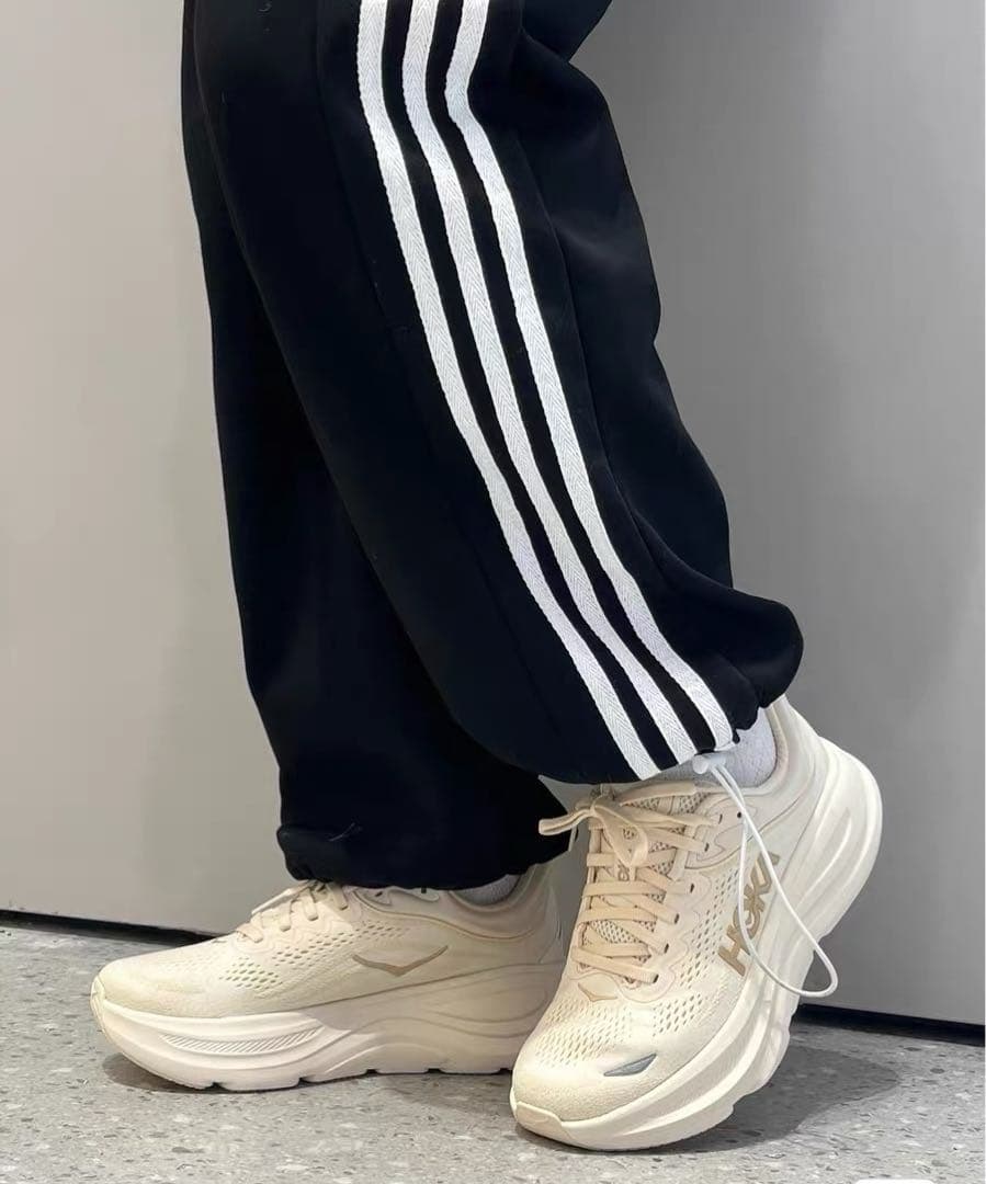 HOKA ONE ONE ホカ オネオネ ボンダイ 9