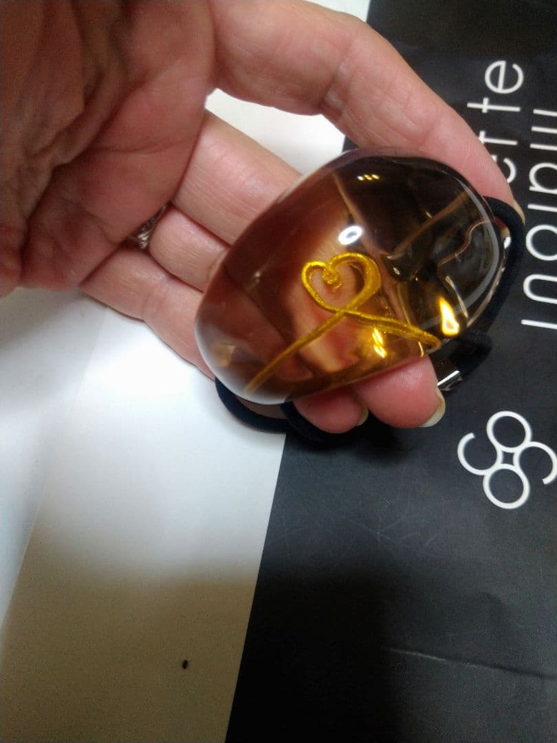 コレットマルーフ　アクリリック ラージ ティアドロップ ポニー ハート ノット