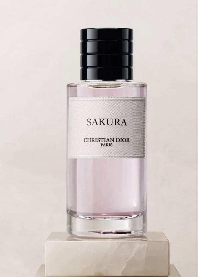 メゾンディオールSakura40mL&エデンロックギフト2mlオリジナル巾着付き