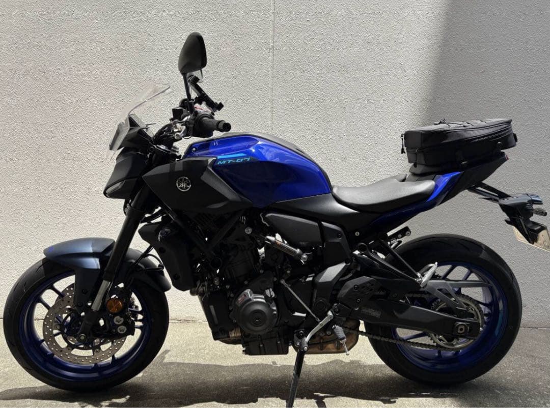 YAMAHA MT-07(2025～) スクリーン+マルチマウントステー