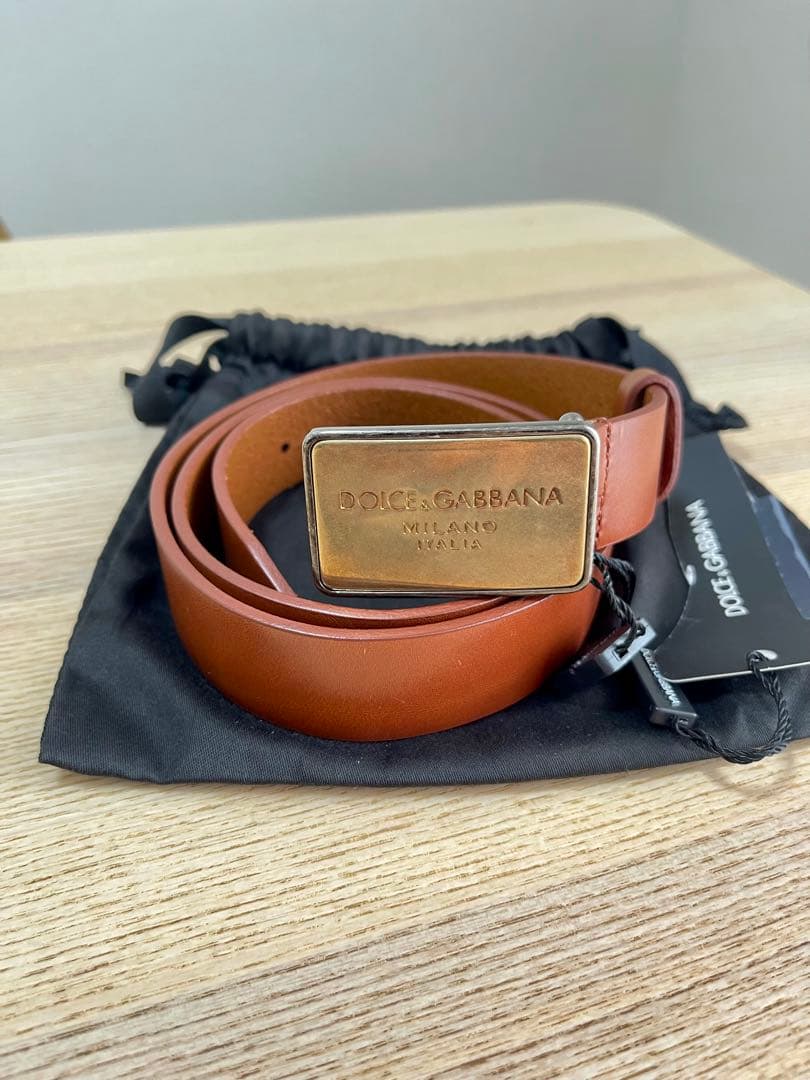 未使用品 タグ付きDolce & Gabbana ブラウン レザーベルト90cm