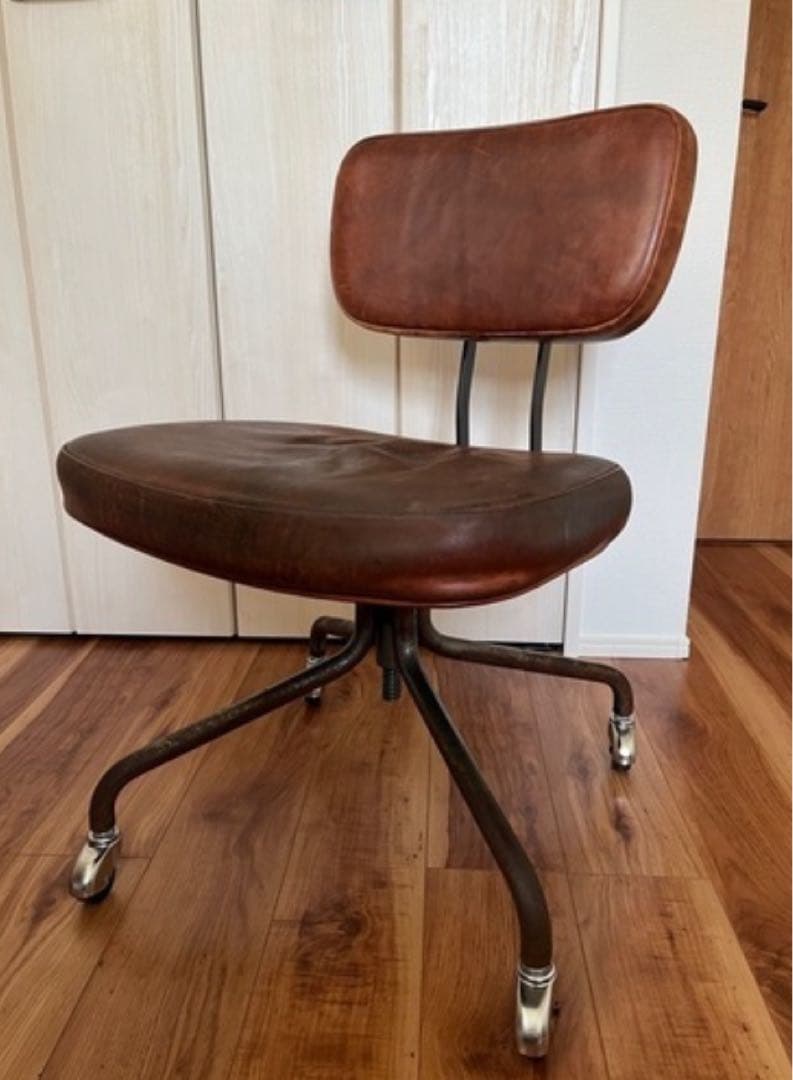 truck furniture デスクチェア