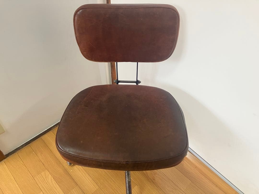 truck furniture デスクチェア