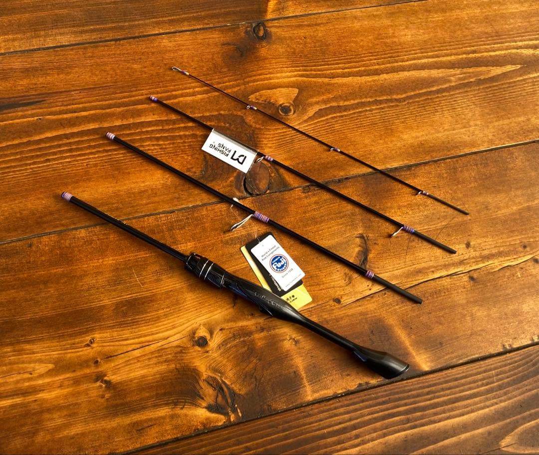 新品未使用　超軽量　カーボンロッド　トラウトロッド　スピニングロッド　アジング