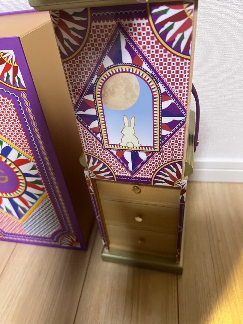 ドルチェ＆ガッバーナ ノベルティ　兎　デザインギフトボックス　ショッパー付き