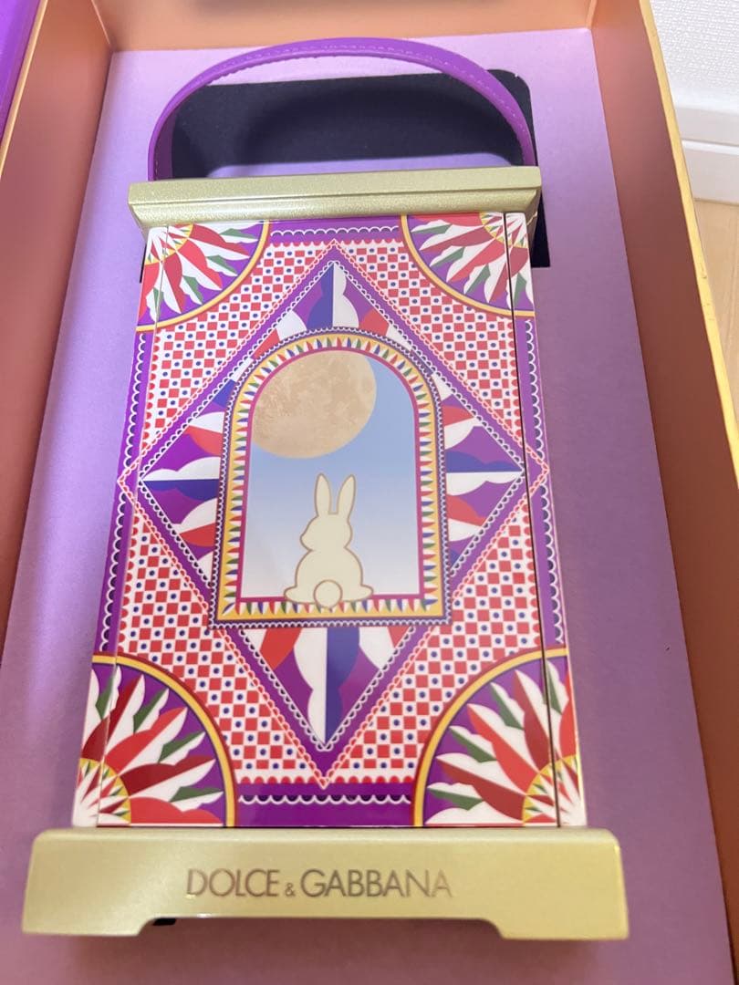 ドルチェ＆ガッバーナ ノベルティ　兎　デザインギフトボックス　ショッパー付き