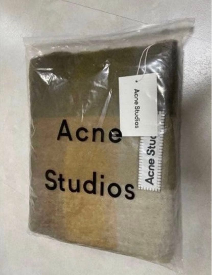 Acne Studiosモヘアチェックマフラー即購入OK！超スピード発送！未開封
