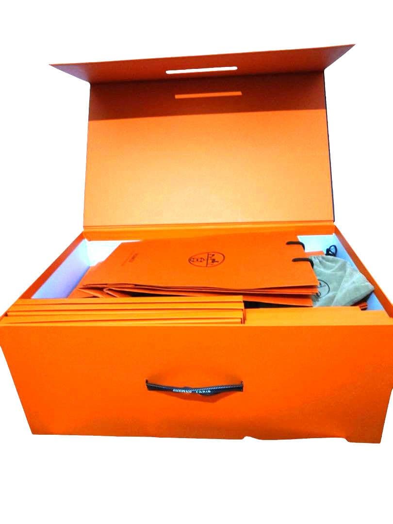 HERMES　エルメス空箱15個 、紙袋14個、巾着袋 1個　合計30個セット！