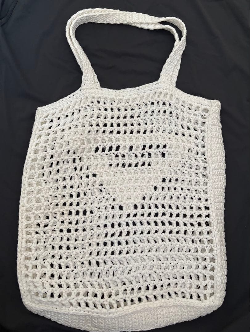 しろちゃん⭐️　【正規品】PRADA ホワイト メッシュ トートバッグ