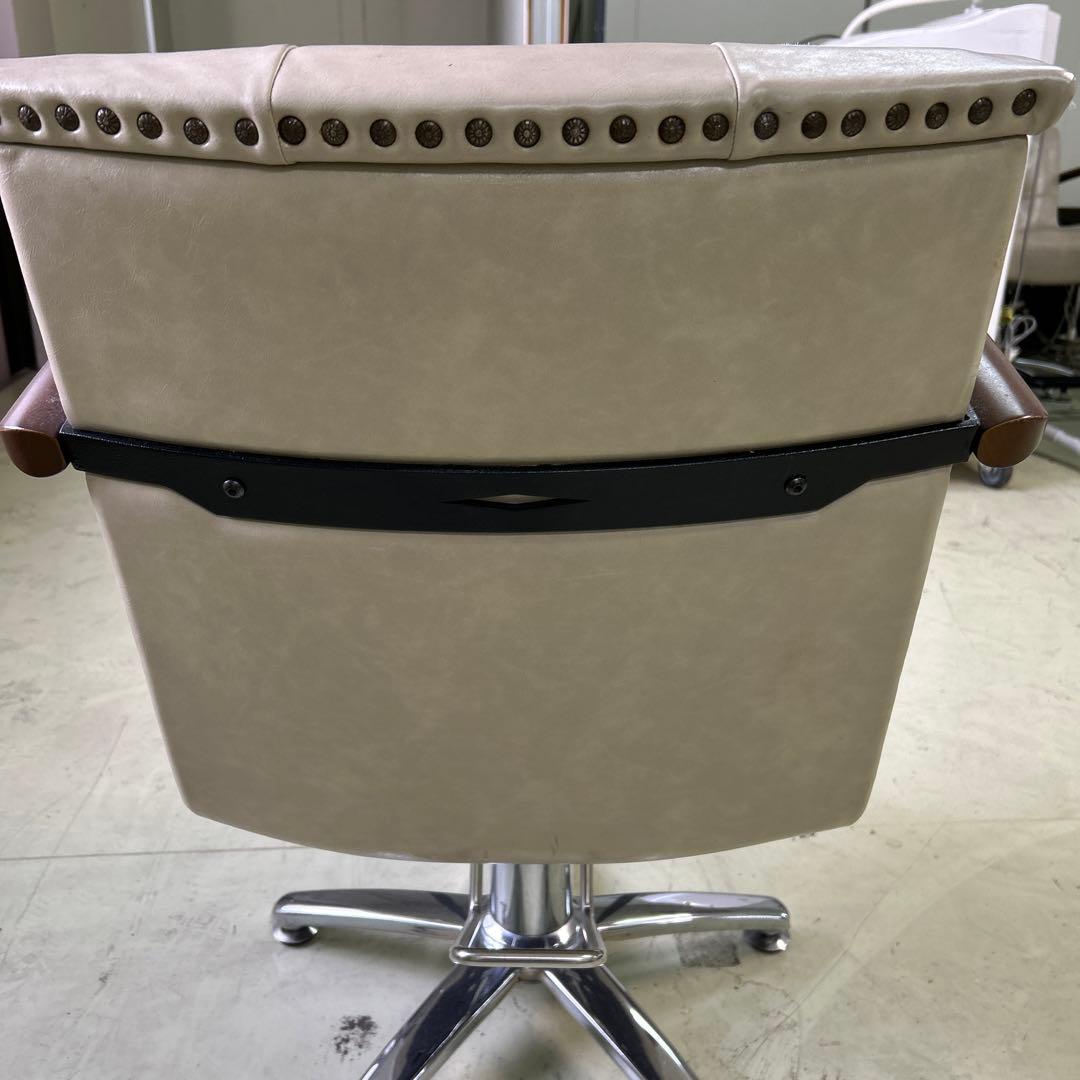 PPP 美容　スタイリングチェア（2）