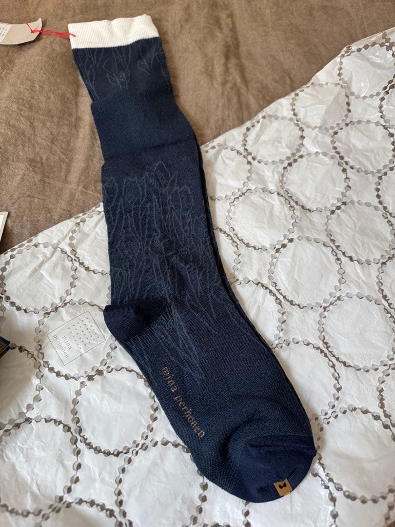 ほんの少しですがお値下げミナペルホネンソックスセット