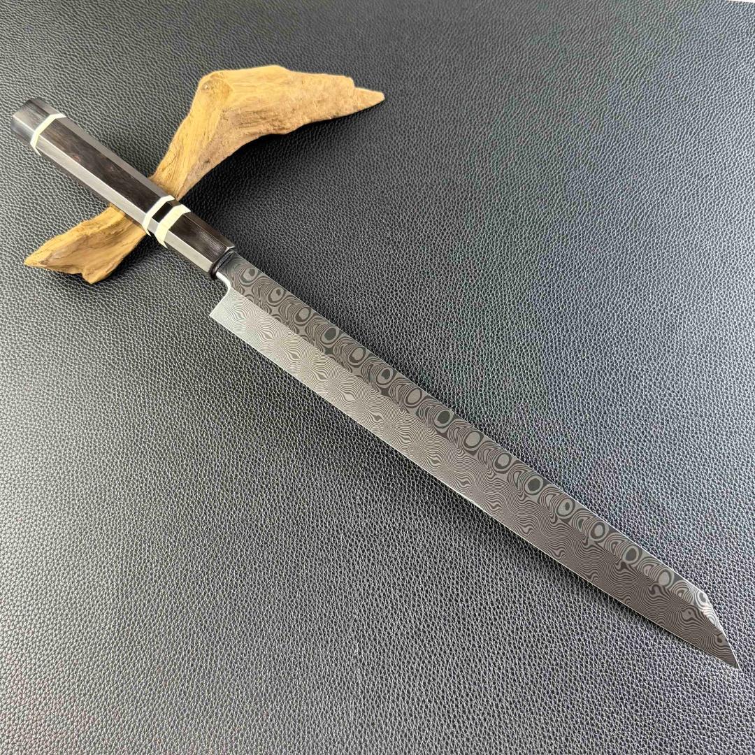 9631新品 ダマスカス切付包丁 尺 深海波紋105層 黒檀黒水牛白三本巻八角柄