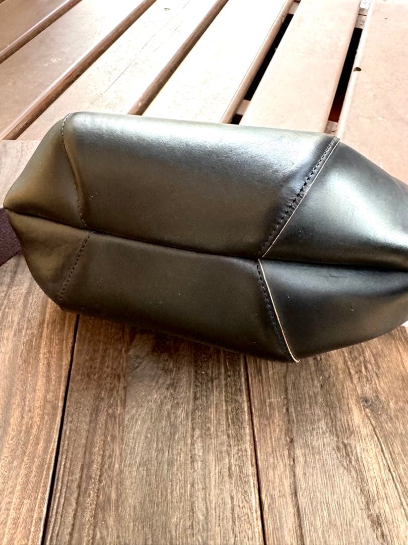 ☆ARTBROWN ボディバッグ クロムエクセル　茶芯ブラック