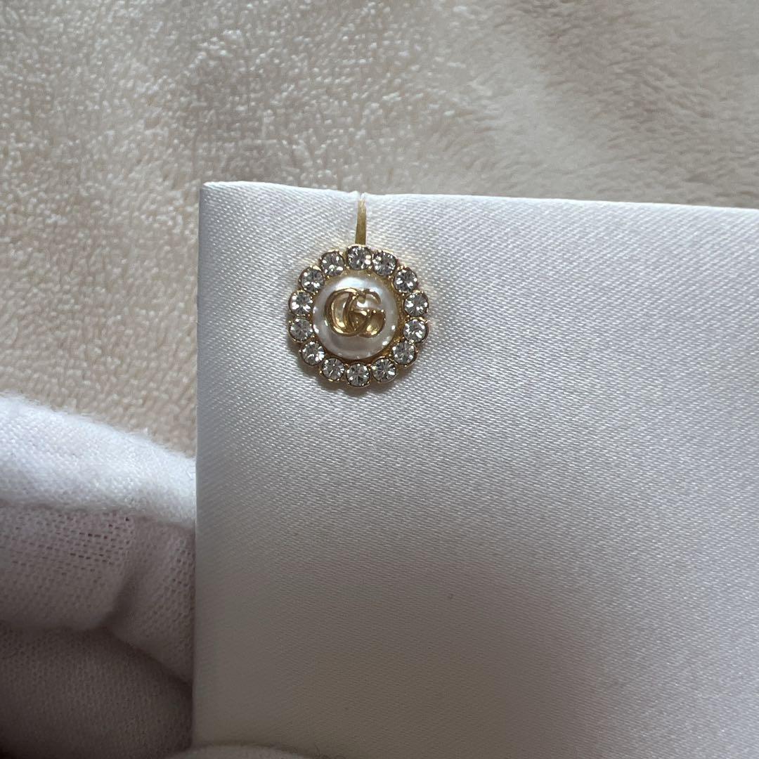美品✨GUCCI ピアス マーモント ダブルG パール フラワー スタッズ 花