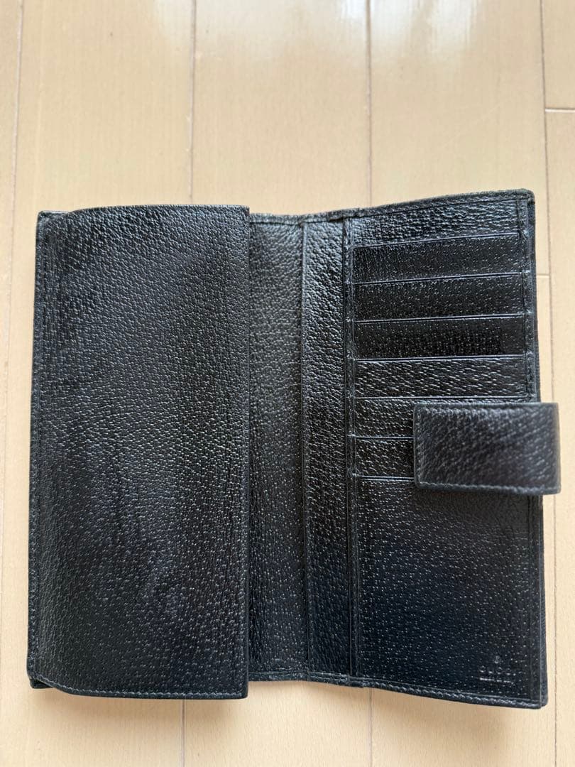 GUCCI 長財布　二つ折り財布　美品