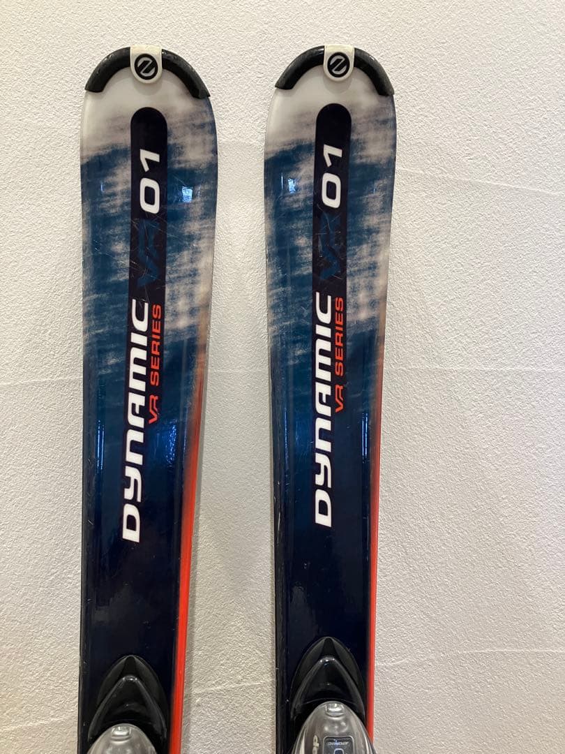 Dynamic VR Series 01 スキー板　128㎝ ミッドスキー