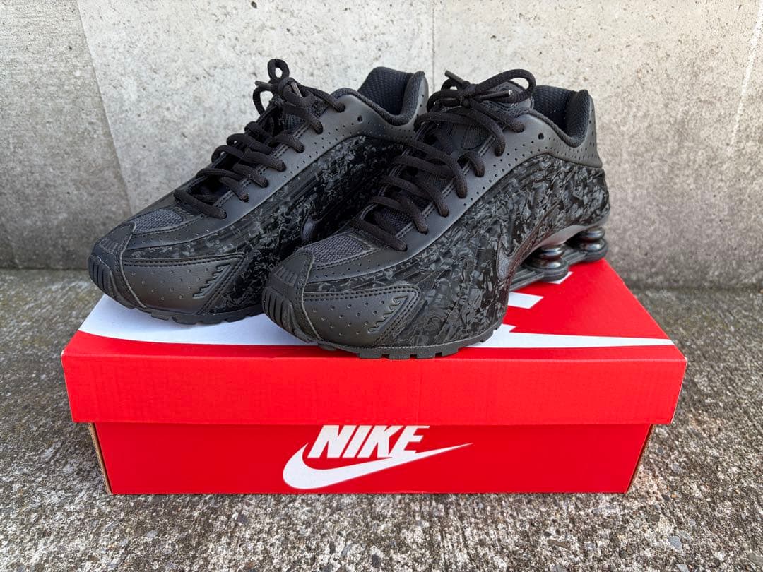 【定価¥21,230】箱有 NIKE Shox R4 ショックス 24cm