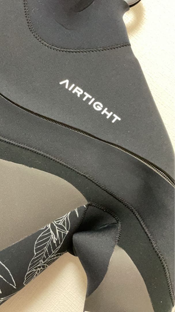 AIRTIGHT フロントジッパー ウェットスーツ セミドライ 裏起毛