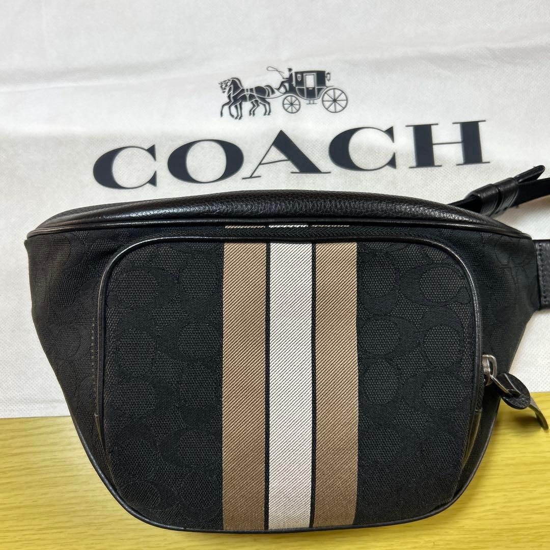 COACH ボディバッグ ブラック/ベージュ ストライプ