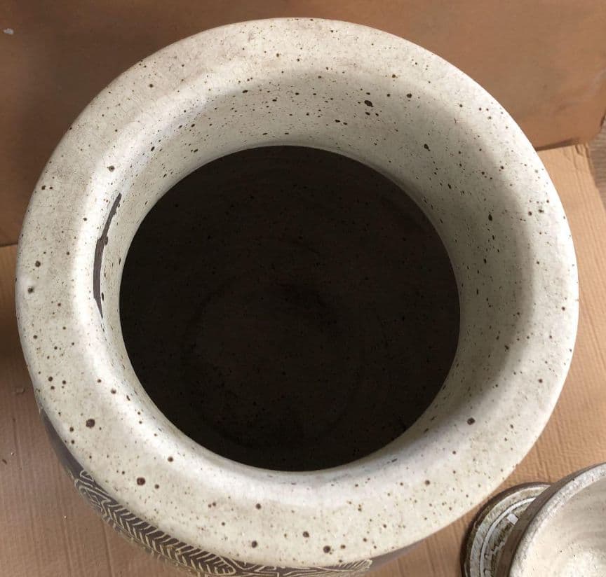 アジアンテイスト　傘立て　壺　インテリア