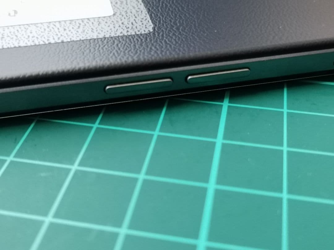 OPPO A73 ネービーブルー　美品