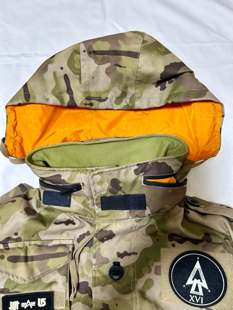 【Burton×Undefeated×Alpha スノーボードウェア