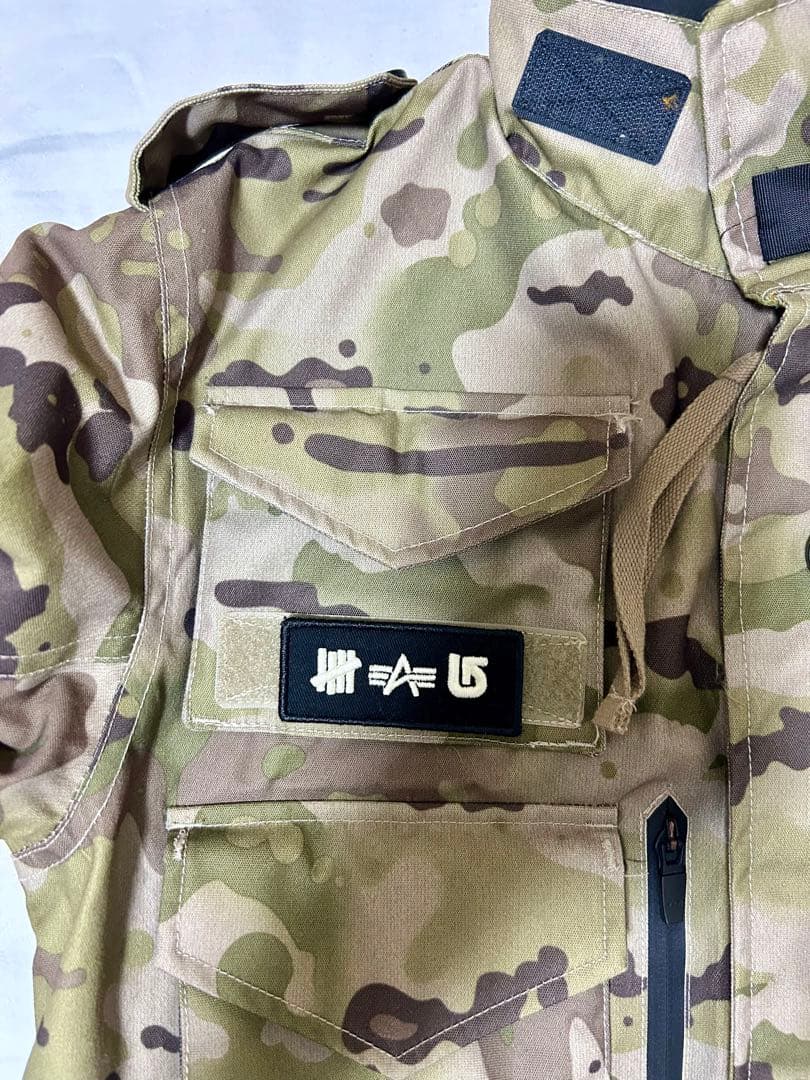 【Burton×Undefeated×Alpha スノーボードウェア