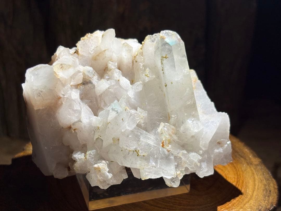 アホー石　アホイト　アホアイト　大きな水晶クラスター　メッシーナ産　天使の石