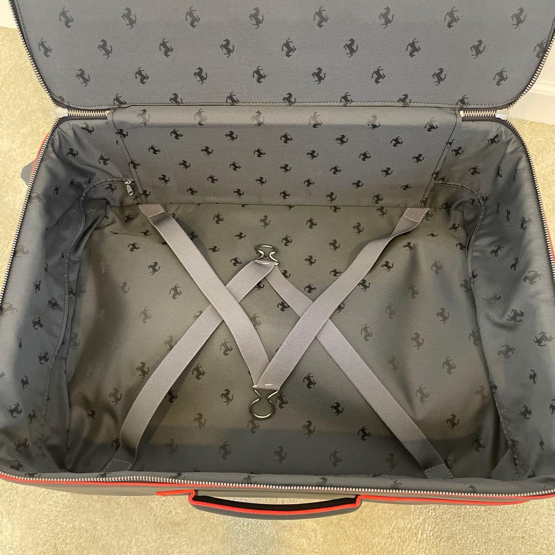 フェラーリキャリーバッグ