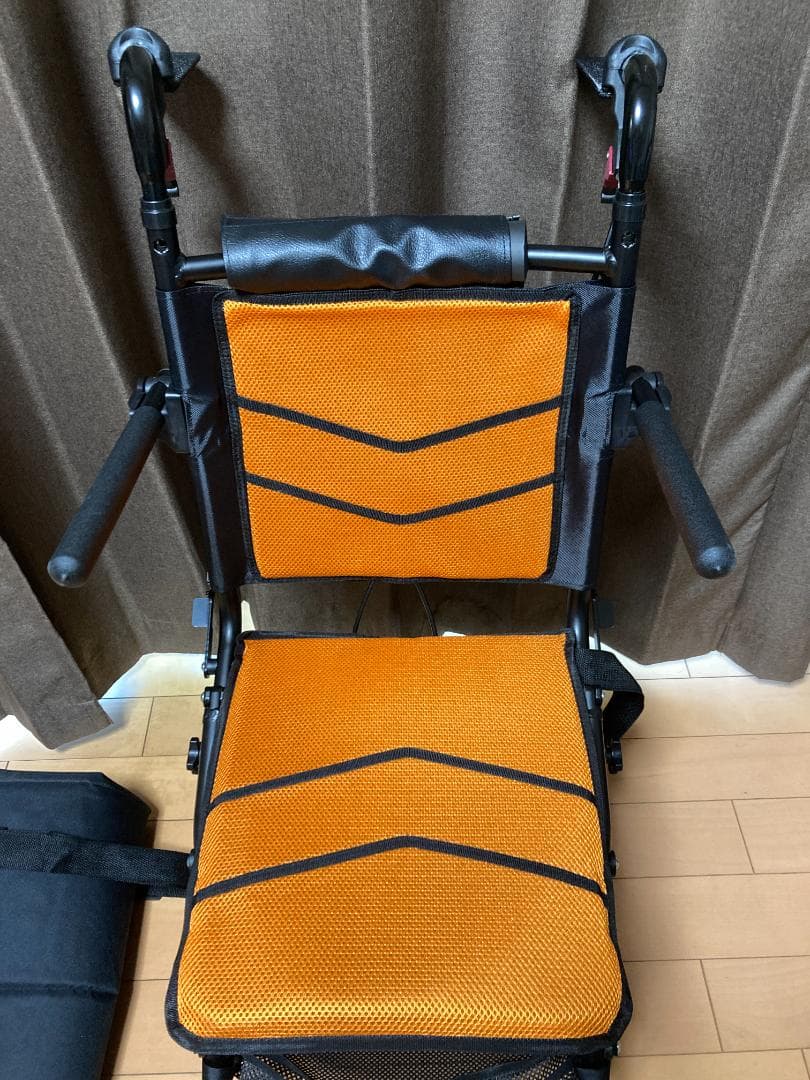 送料無料 軽量コンパクトな折り畳み車椅子 NICEWAY7 介助ブレーキ付き