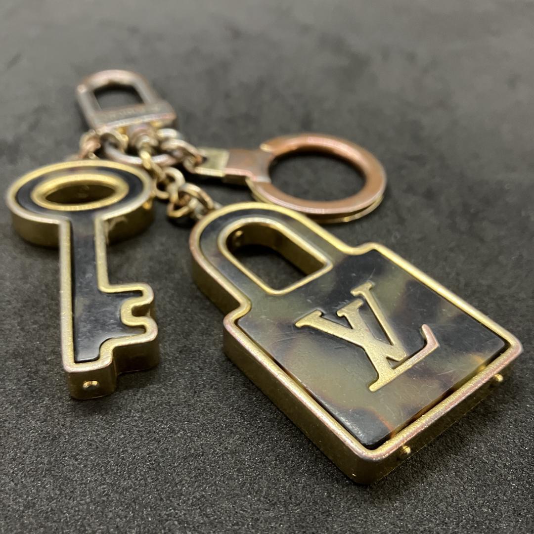 LOUIS VUITTON　キーホルダー　コンフィダンス　カデナ　385