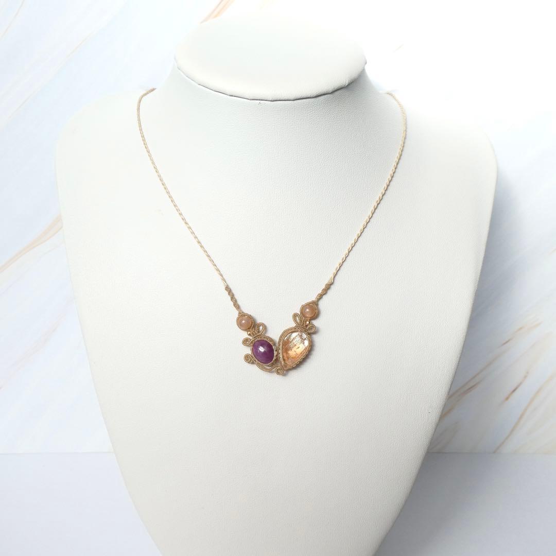 美麗サンストーンとルビーのマクラメネックレス