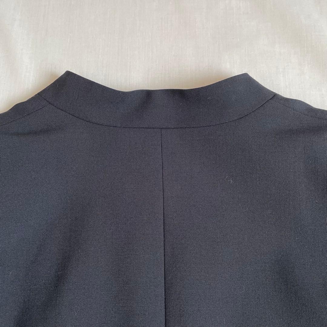 theory セオリー ノーカラー　パンツスーツ　ネイビー