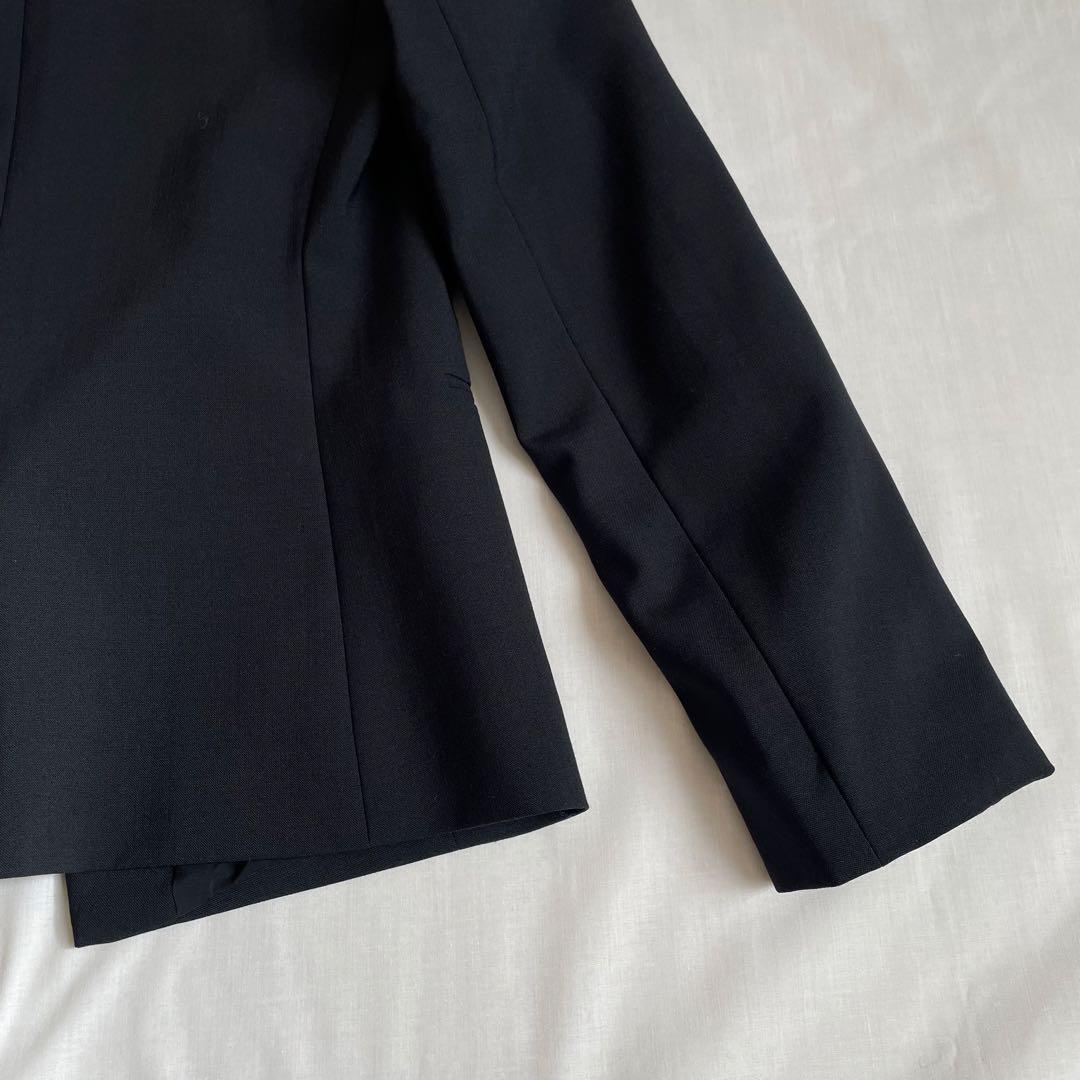 theory セオリー ノーカラー　パンツスーツ　ネイビー