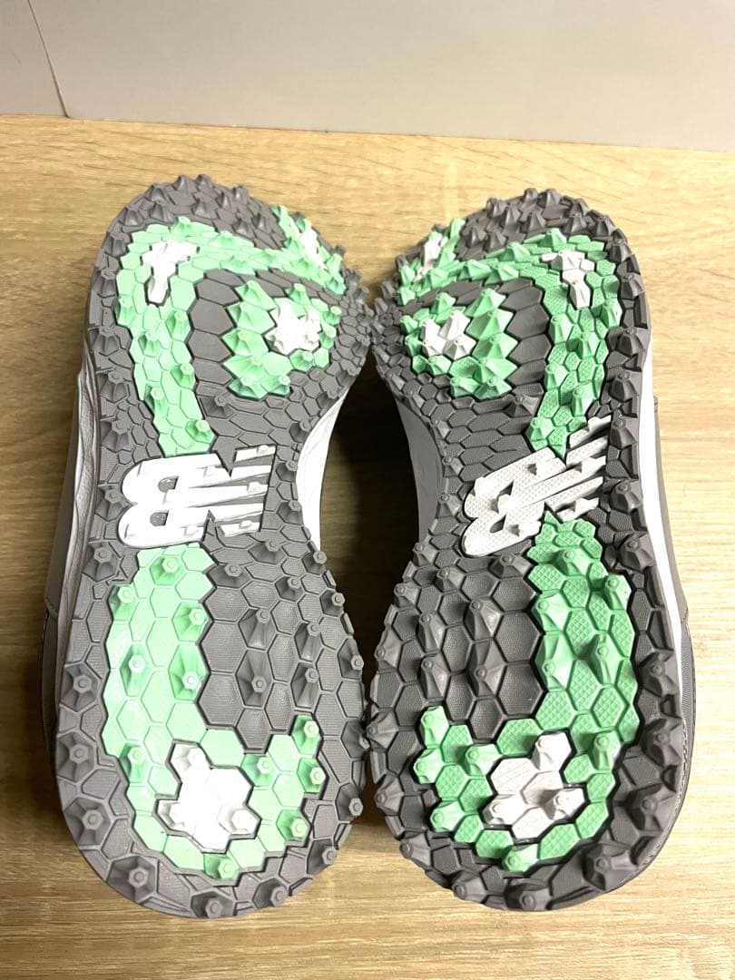 未使用 23cm D ニューバランス ゴルフシューズ WG4100GR グレー