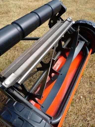 Husqvarna Novo Cut 64　手動式芝刈り機　ハスクバーナ