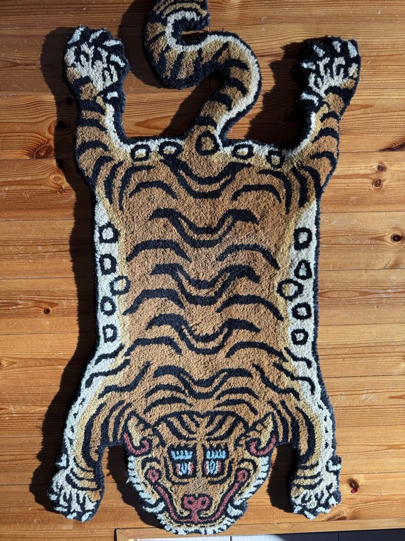 TIBETAN TIGER RUG S チベタンラグ