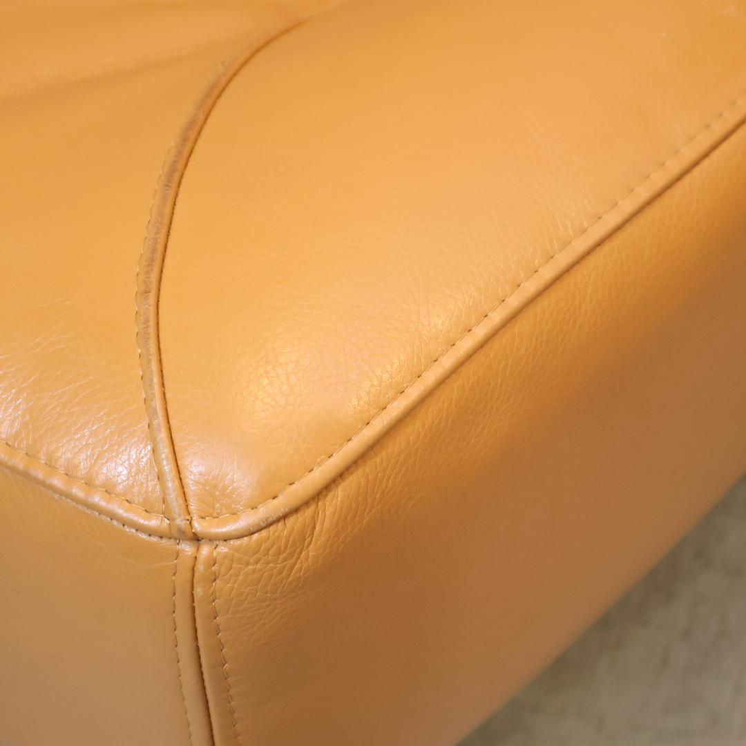 L様　IDC OTSUKA ドミシール 総革張り アームチェア レザー