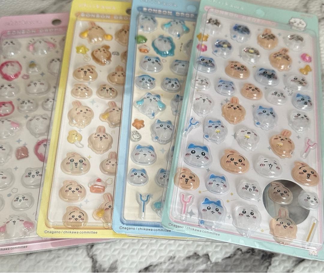 ちいかわ　ボンボンドロップシール正規品4枚セット