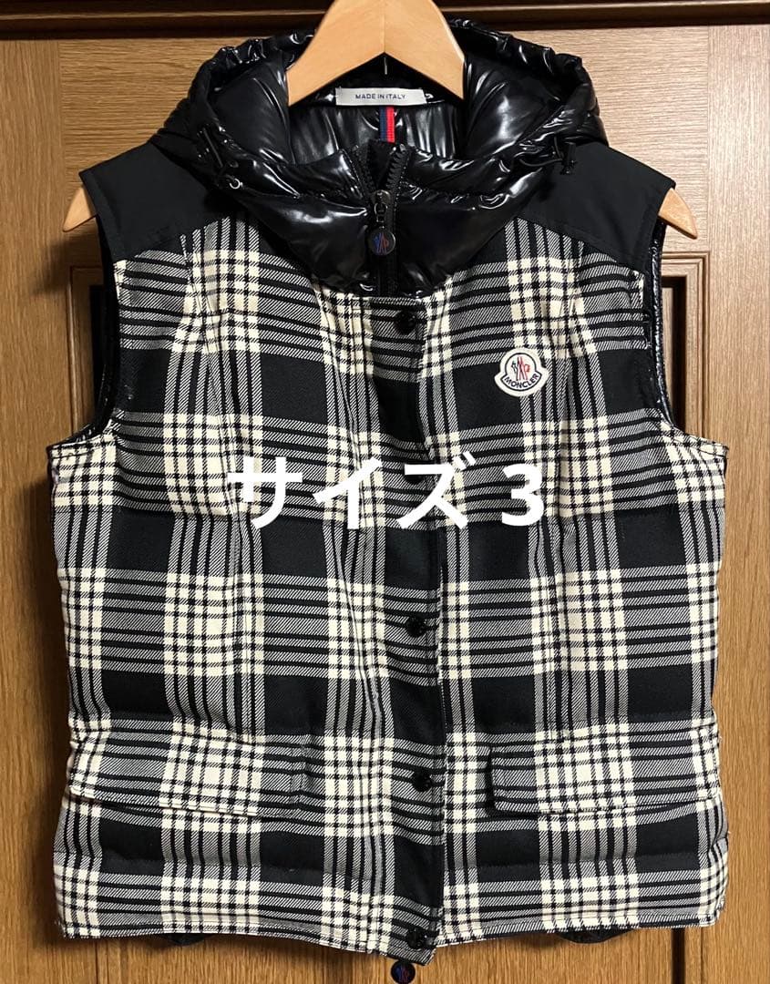 MONCLER チェック柄ダウンベスト　サイズ3